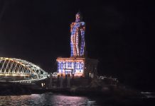 Proyectores láser RGB puros de Christie: las mejores experiencias en las instalaciones inmersivas sobre la estatua de Thiruvalluvar