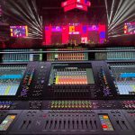 El sonido envolvente de Meyer Sound y DiGiCo revoluciona el Movistar Arena en la «Discoteca de los 80”