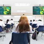 panasonic-eq3-pantallas-4k-las mejores para salas-reuniones-educacion