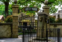 Christie en Ghostly Manor