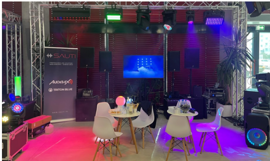 expansión Audibax y Triton Blue espectáculos, clubes, instalaciones fijas eventos