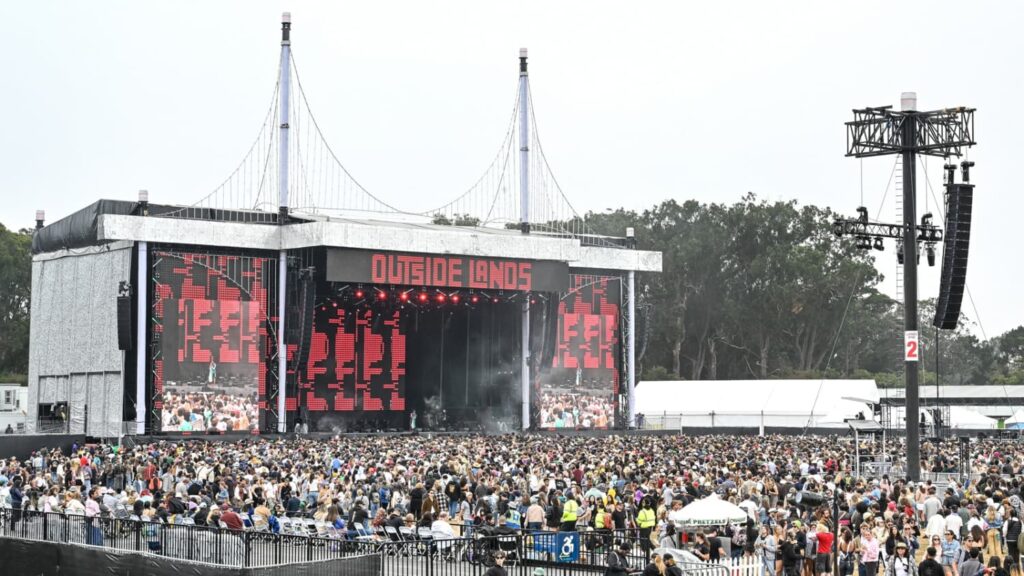 Festival Outside Lands 2025 en Golden Gate con line array Meyer Sound PANTHER