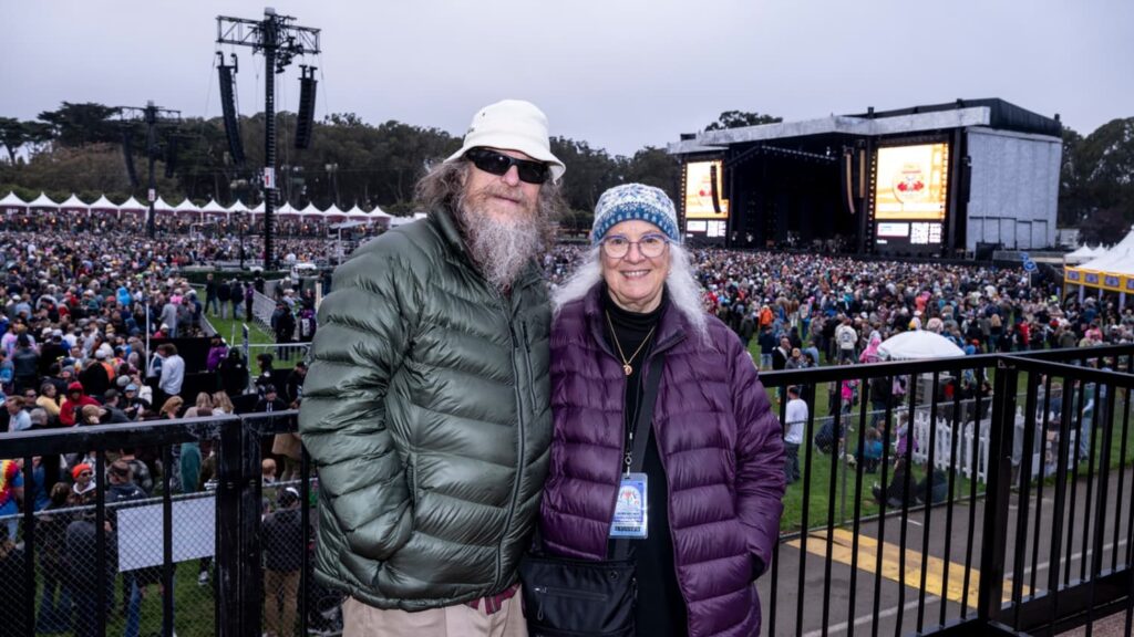 Público en Golden Gate Park disfrutando de conciertos con Meyer Sound en Golden Gate