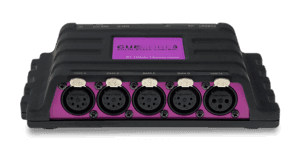 Controlador Visual Productions CueCore3 con puertos DMX para iluminación profesional en instalaciones AV.