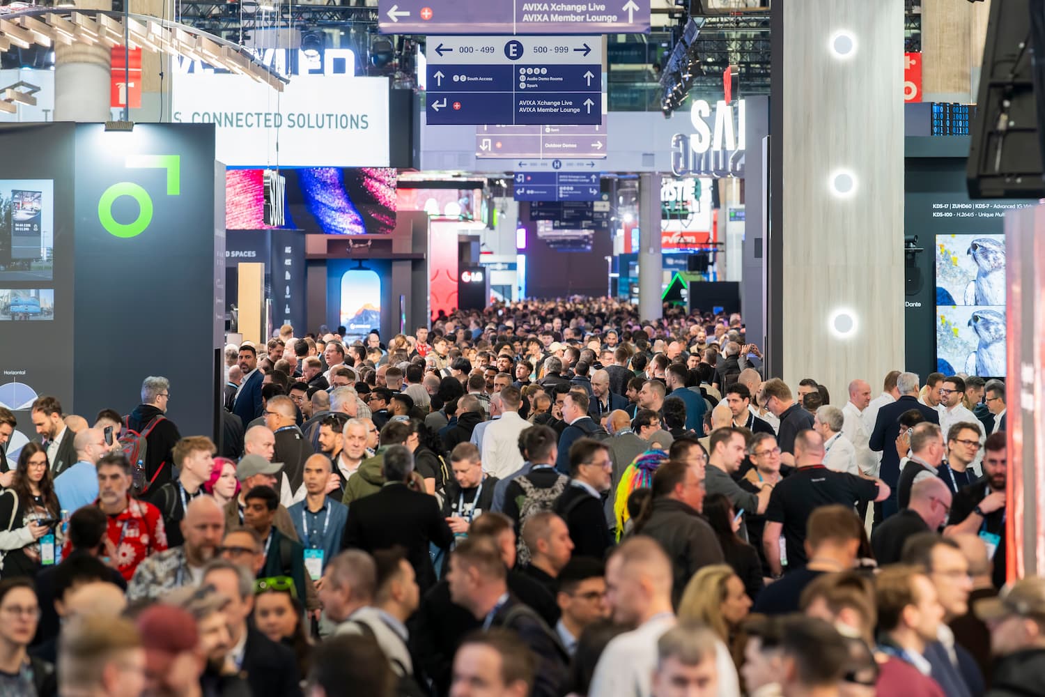 ISE 2026 bate récord de asistencia con miles de profesionales en Fira de Barcelona Gran Via