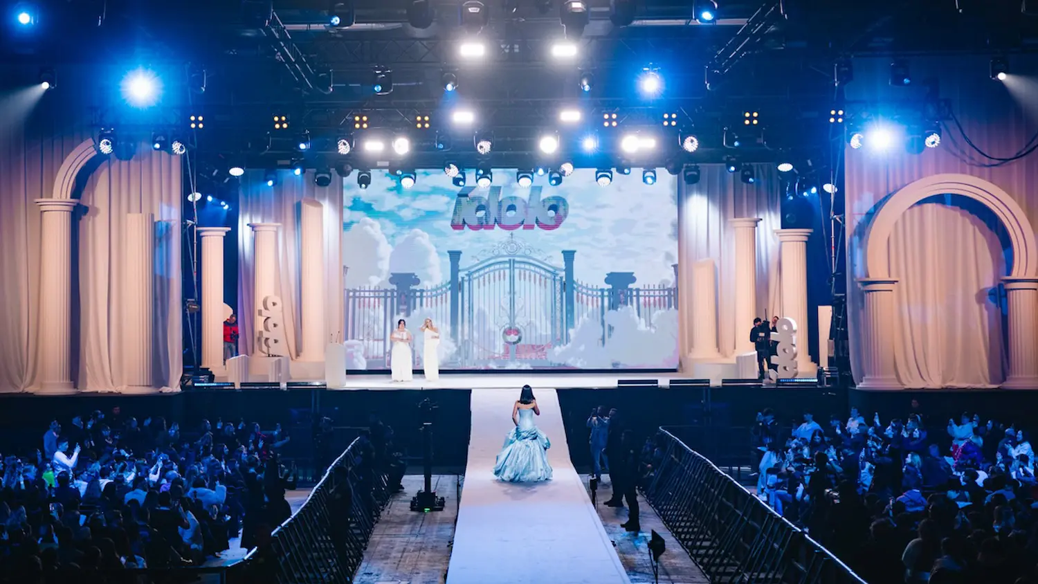 Banda actuando en directo en los Premios Ídolo con sistema de audio basado en DiGiCo SD10 en eventos en directo