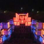 Espectáculo de videomapping patrimonial con proyectores láser RGB puro de Christie en Rani-ki-Vav con contenido 4K inmersivo