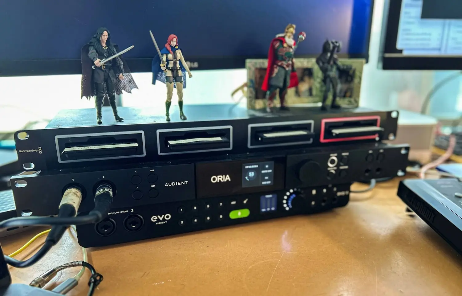 Audient ORIA en composición y mezcla inmersiva en entorno de monitorización profesional de estudio