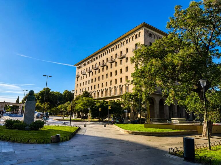 arquitectura-audiovisual-bose-cmu-cardenal-xavierre