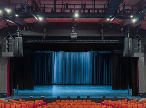 l-acoustics-l2-le-pin-galant-auditorio