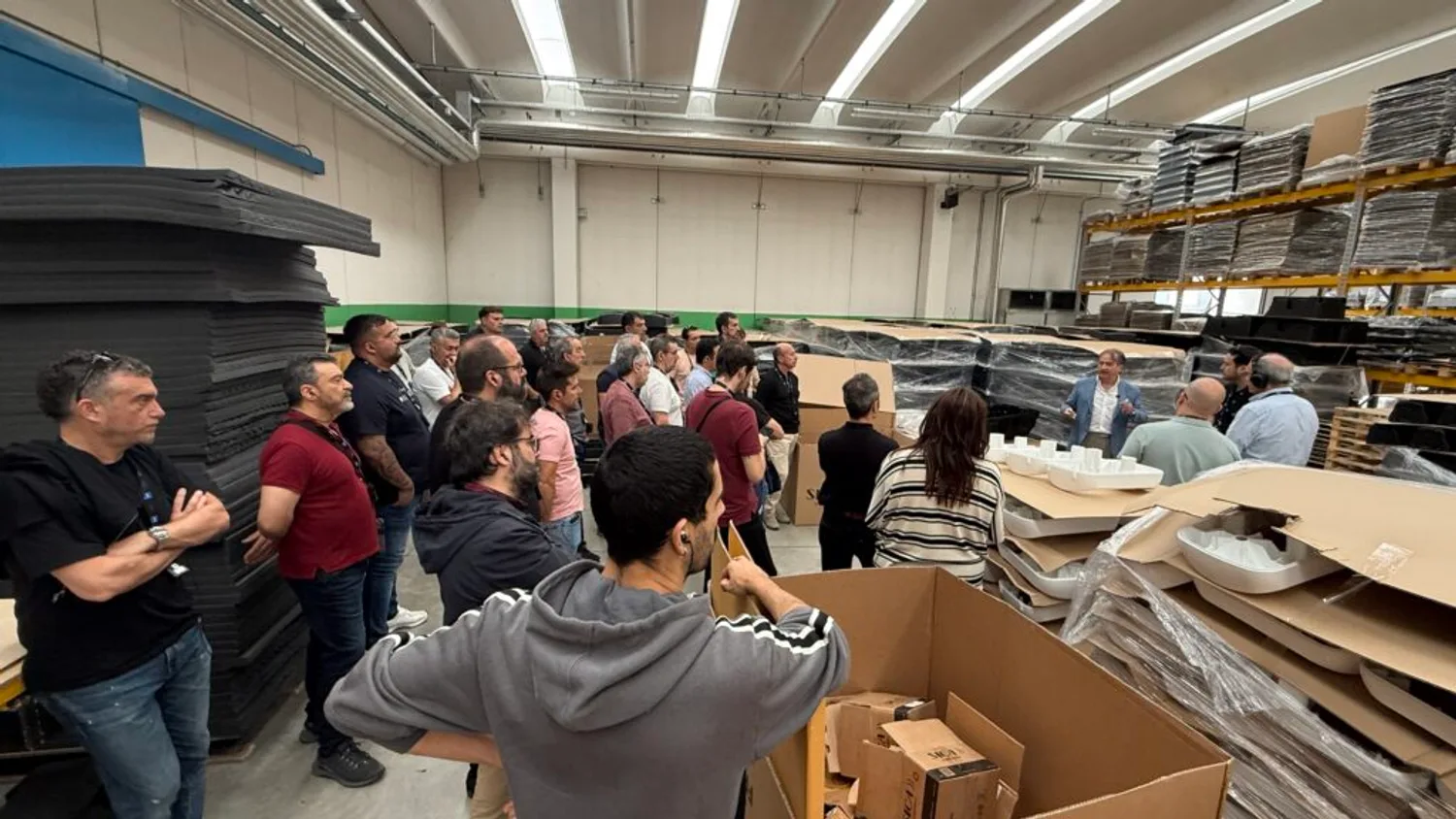 Magnetron organiza una visita técnica a la fábrica de FBT Audio en Italia 2 Visita técnica a la fábrica de FBT Audio con sistemas para touring presentados por Magnetron