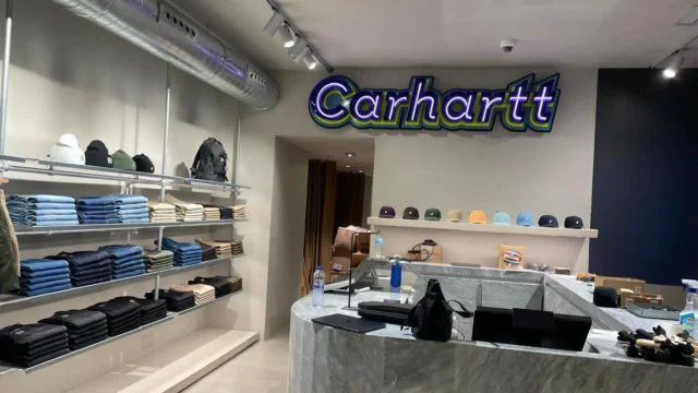 Instalación de audio en Carhartt Donosti con tecnología AUDAC y Powersoft