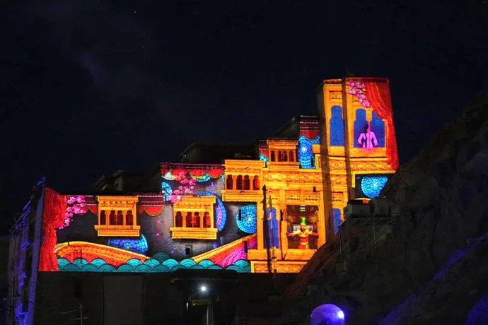 Videomapping en el Palacio de Leh realizado con proyectores láser Christie