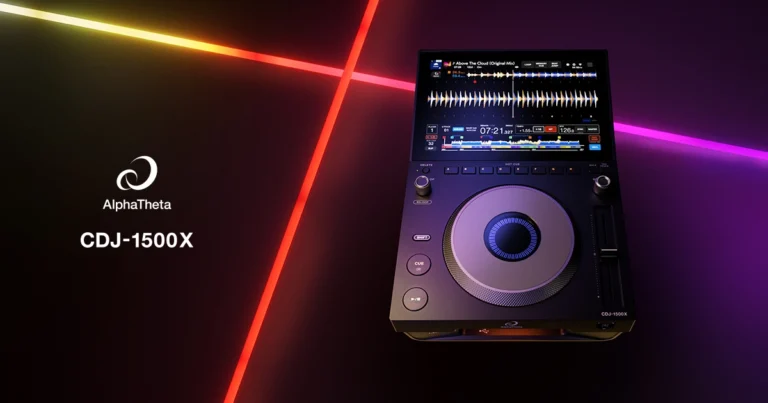 CDJ-1500X de AlphaTheta, reproductor DJ compacto con pantalla táctil e iluminación LED