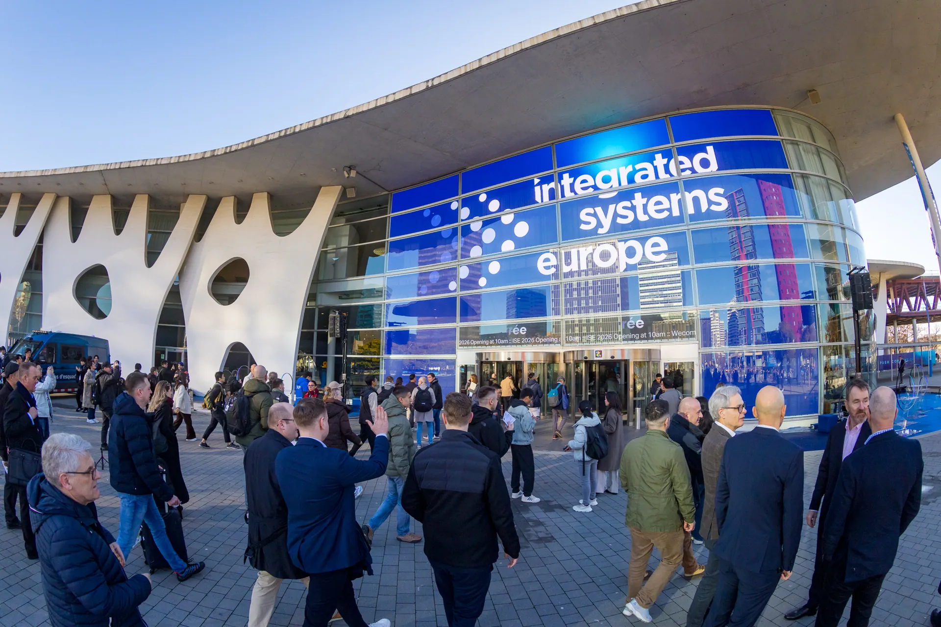 Integrated Systems Europe gana un Sammy Award: entrada de ISE 2026 en Fira de Barcelona