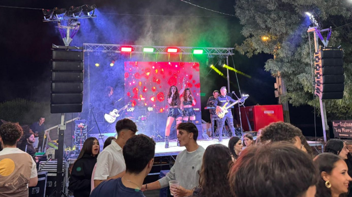 Sonido Line Array e iluminación Audibax PRO: Atmósfera inmersiva para los directos de la Orquesta en Campillejo 2 Sonido Line Array e iluminación Audibax PRO