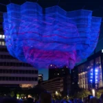 iluminacion de esculturas a sky full of hope frankfurt
