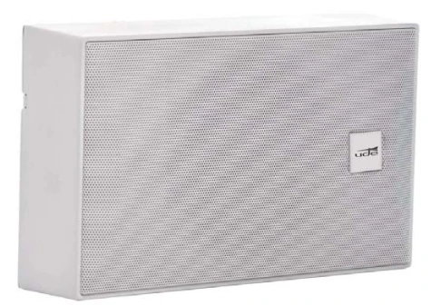 Altavoz de superficie UDE AP-206EN, caja rectangular blanca con rejilla frontal para montaje visto en pared