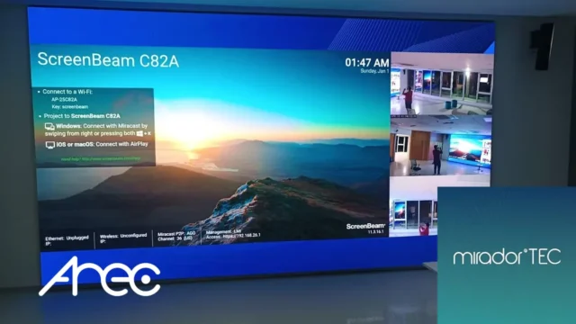 Pantalla LED de gran formato en un espacio de MiradorTEC, en Paraná, con los logotipos de AREC y MiradorTEC